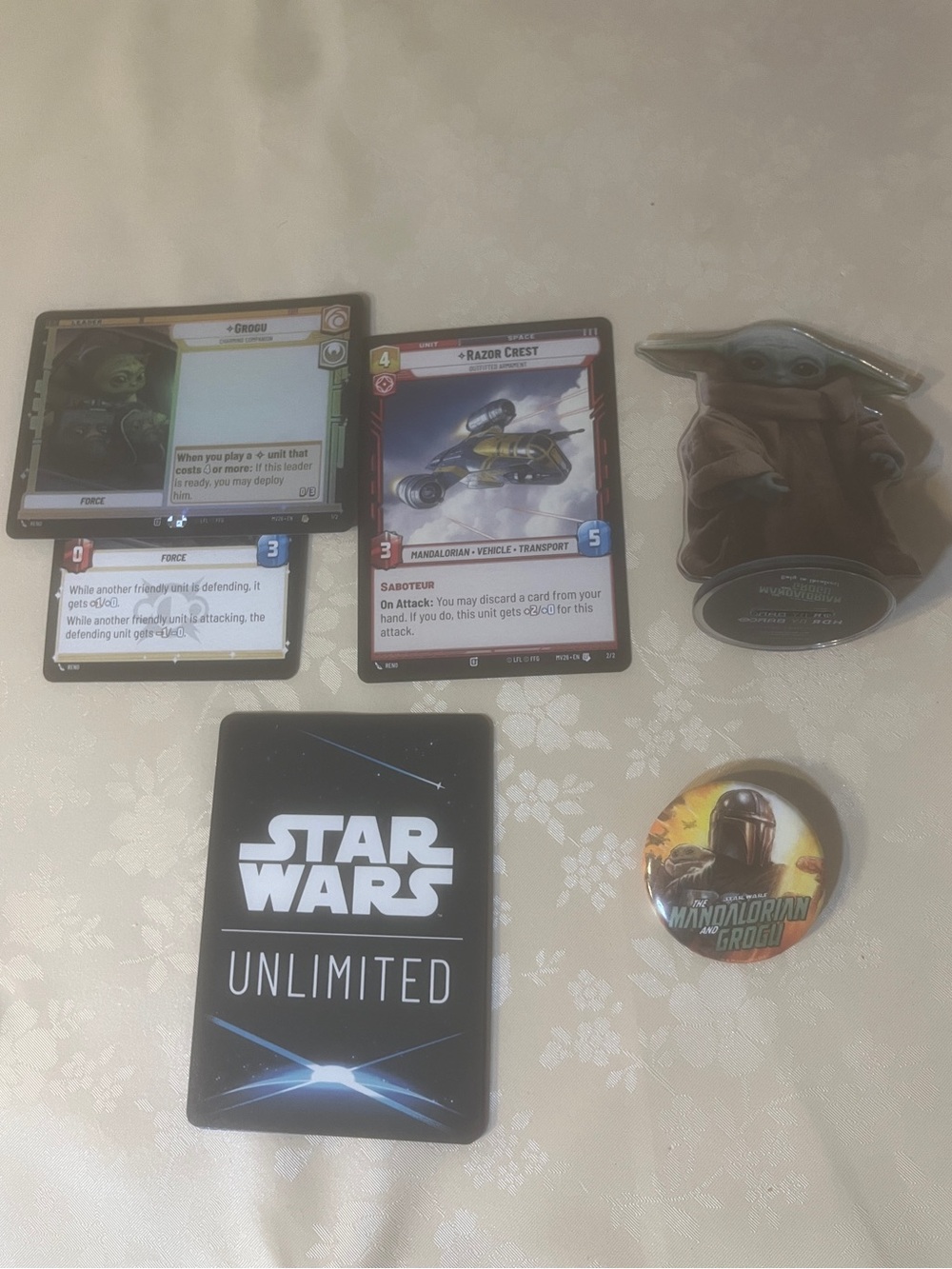 Mandalorian & Grogu Star Wars BUNDLE Movie Posters, Button, Stand, Cards - Picture 7 of 15